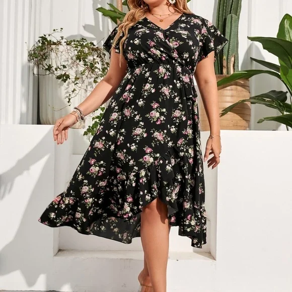 Boho Plus White floral Print Butterfly Sleeve Maxi Dress - Picture 12 of 12